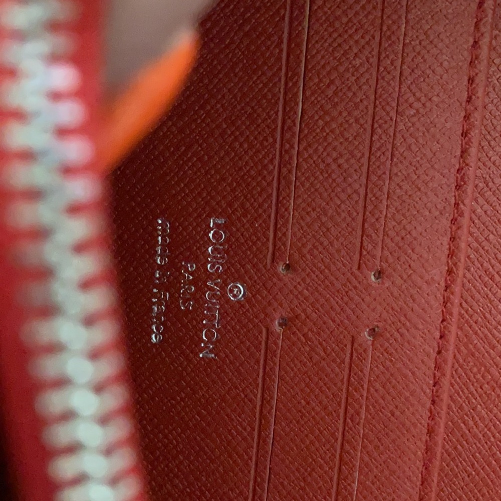 wallet - Picture 4 of 7
